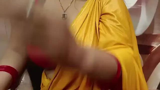 Sweet_indian from StripChat is Freechat