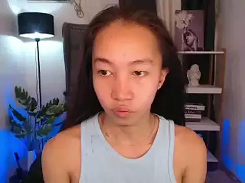 Sweet_kittyxx from StripChat