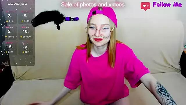 Dirty chat webcam: explore liveshows with versed models, from laying bare to fetishes, in a variety of sexy free adult webcams.