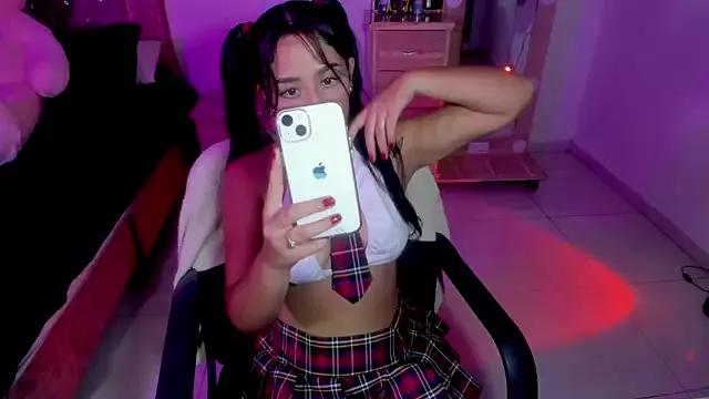Sweet_milady from StripChat