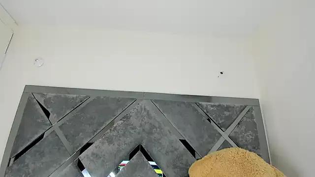 Sweet_Salome1 from StripChat