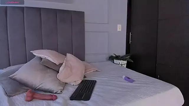 sweet_sea from StripChat