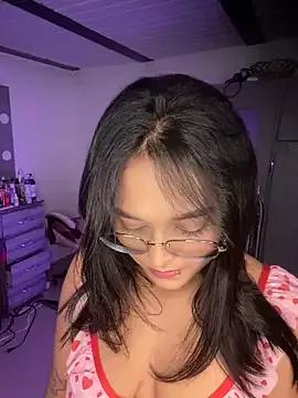 Sweet_xuee18 from StripChat