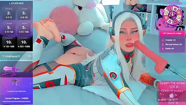 sweetalienn from StripChat