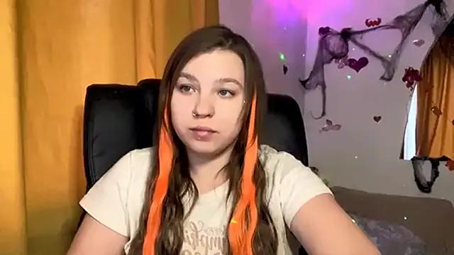 SweetAlissa18 from StripChat is Freechat
