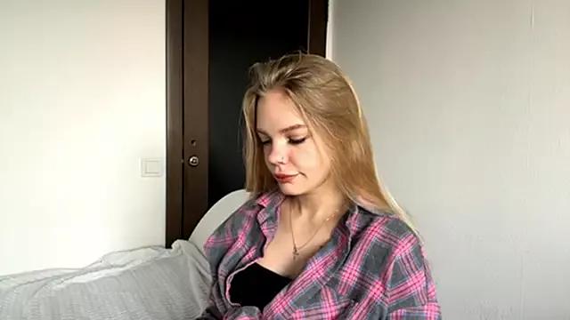 SweetAmelia69 from StripChat is Freechat