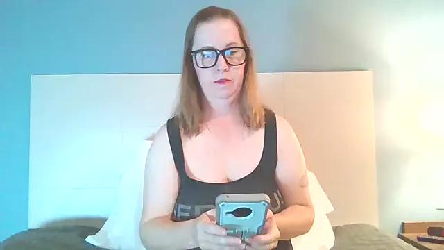 SweetandNaughty1 from StripChat