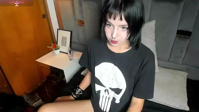 Sweetcatxx from StripChat
