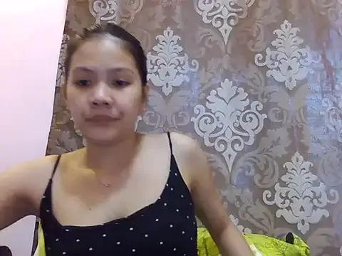 sweetcherry23 from StripChat