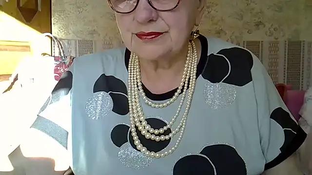SweetCherry27 from StripChat