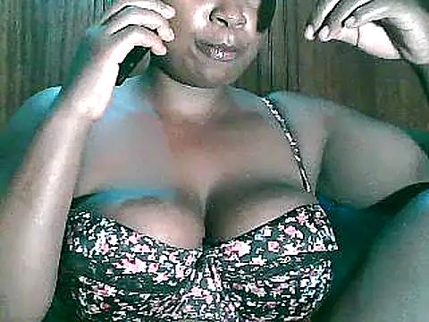 sweetchocolatebabe from StripChat
