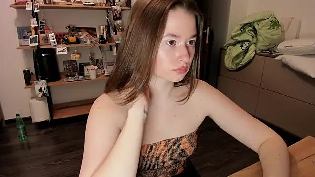 sweetest_pie from StripChat