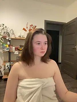 sweetest_pie from StripChat