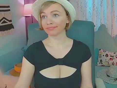SweetEye from StripChat