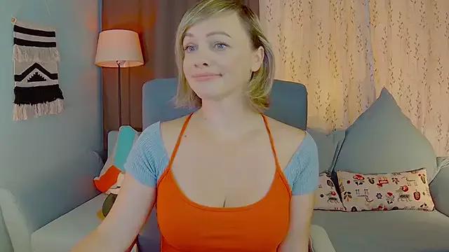 SweetEye from StripChat