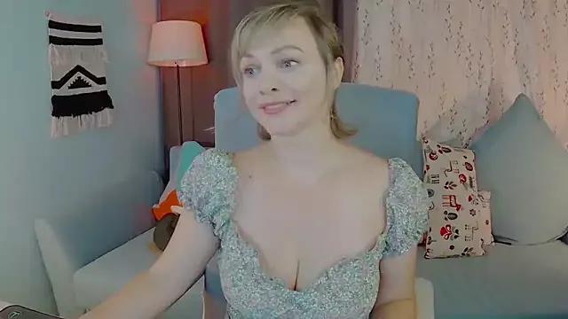 SweetEye from StripChat