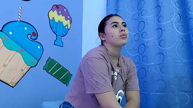 sweetfantacies18 from StripChat
