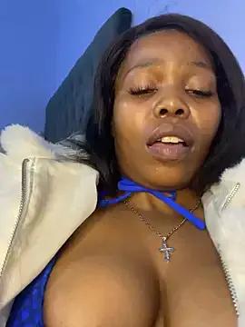 Sweetfinebabe from StripChat is Freechat