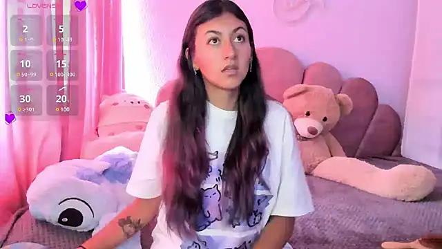 sweetfoxy_17 from StripChat