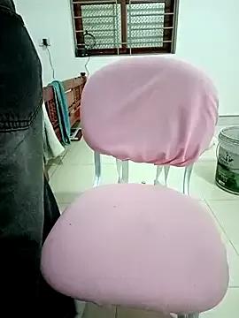 SweetGirl2k2 from StripChat