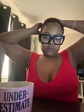 SweetHoneyBunz from StripChat