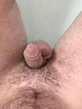 Sweethoneygun from StripChat