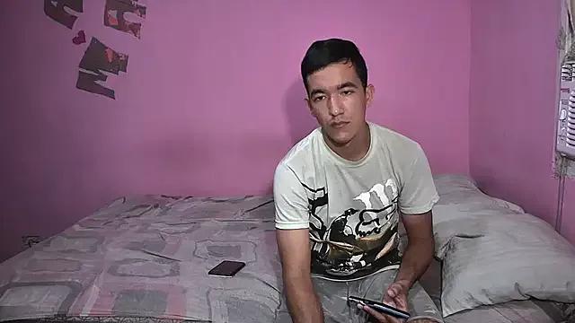 Sweetiefoxxx from StripChat