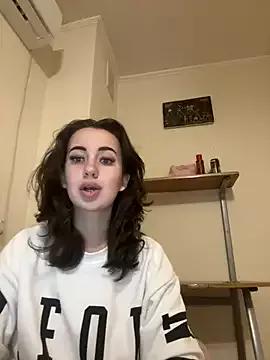 SweetieKendl from StripChat