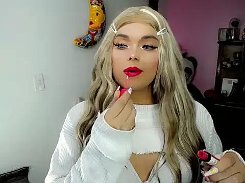 SweetKim21 from StripChat