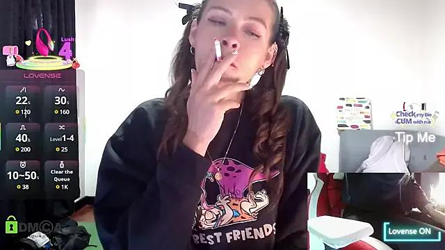 sweetlittlelisa from StripChat