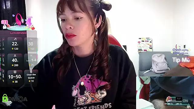 sweetlittlelisa from StripChat