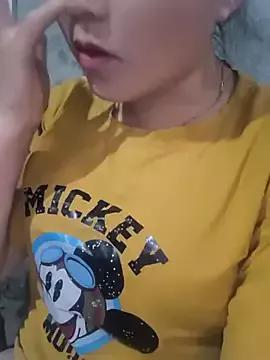Sweetlove_77 from StripChat