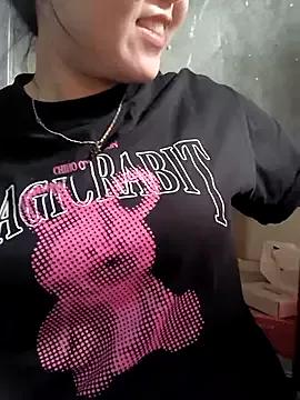 Sweetlove_77 from StripChat