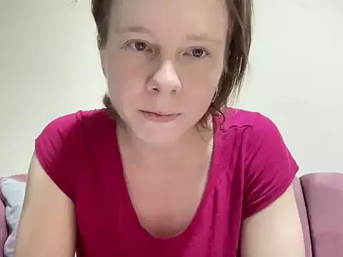 SweetLucy96 from StripChat