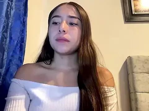 SweetMaddiee_ from StripChat