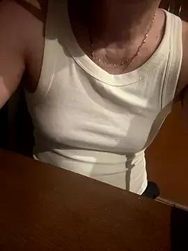 SweetMia36UK from StripChat