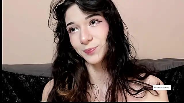 sweetmilk2006 from StripChat