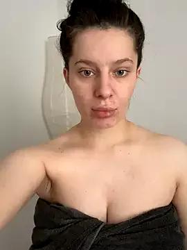 SweetNSteamy from StripChat