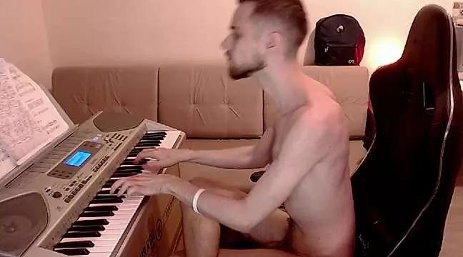 Sweetparker from StripChat