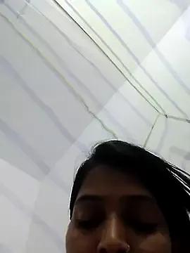 sweetpihu from StripChat