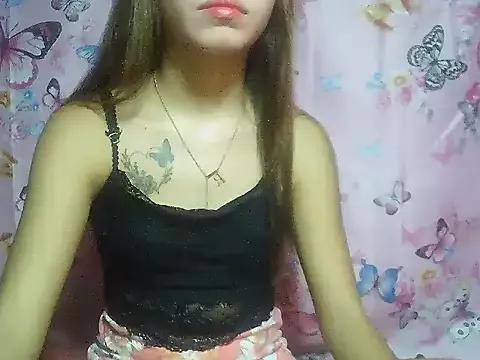 SweetPussie18x from StripChat