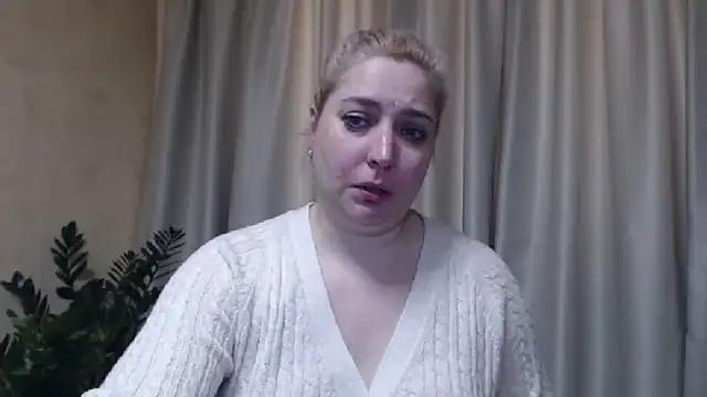 sweetpussy13 from StripChat