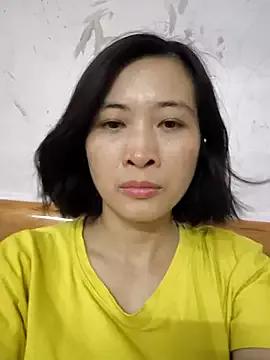 Sweets24 from StripChat is Freechat
