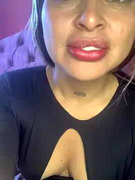 SweetSophie26 from StripChat