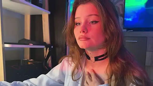 sweett_kittten from StripChat