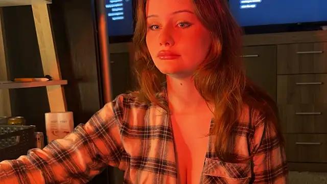 sweett_kittten from StripChat