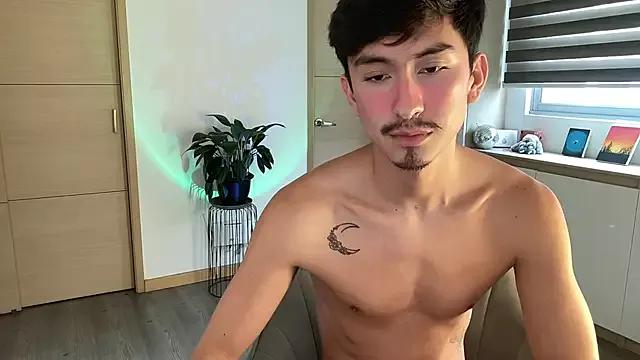 sweettaaron01 from StripChat