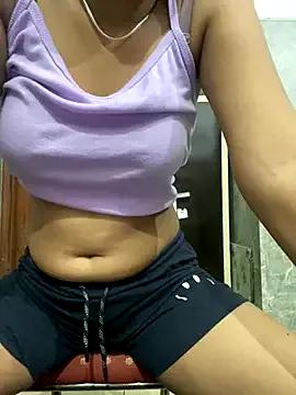 sweety0033 from StripChat