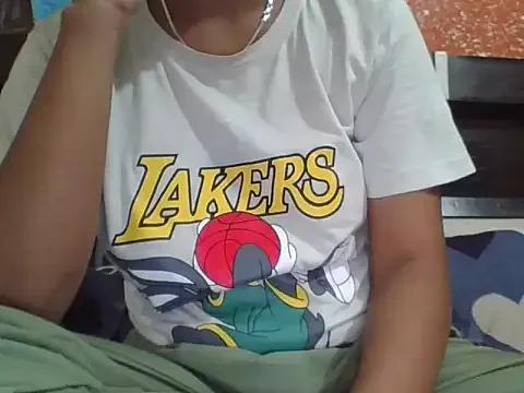 sweety0033 from StripChat is Freechat