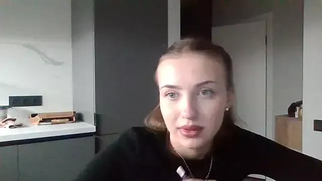 Sweety_Nika from StripChat
